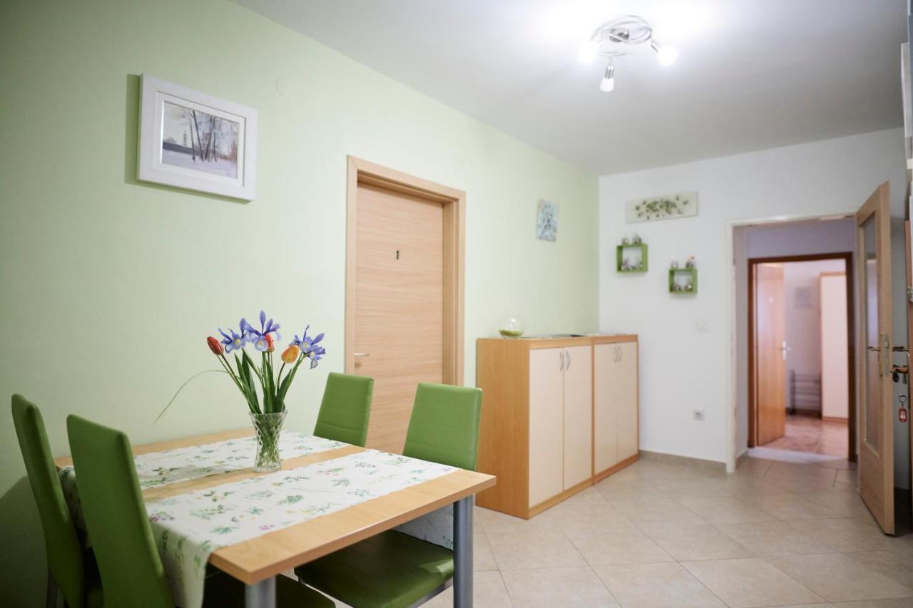 Guesthouse Villa Galovic Brseč Kültér fotó