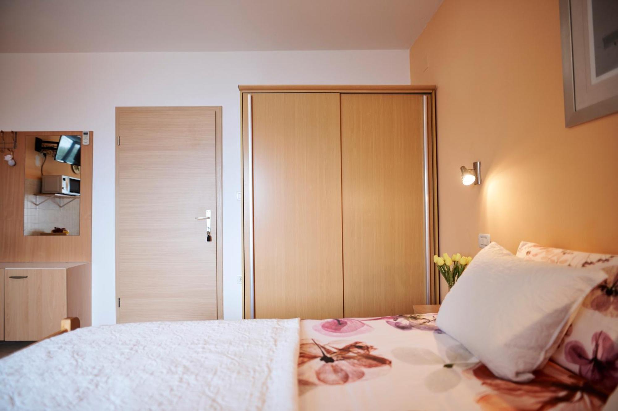 Guesthouse Villa Galovic Brseč Szoba fotó